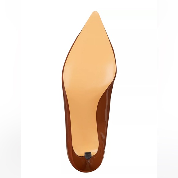 Women’s Michelle Slip-on Pointed-Toe Pumps - Picture 5 of 8